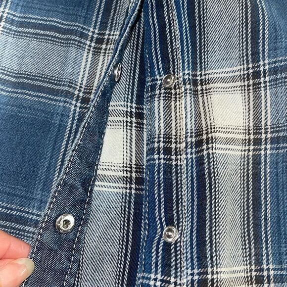 Blank NYC Womens Plaid Denim Long Sleeve Cotton Shirt Blue Size XS NWT - Picture 5 of 9